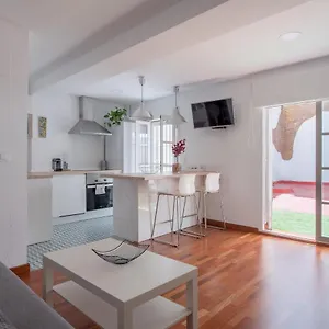 Calle San Jacinto, 57 Apartment Seville